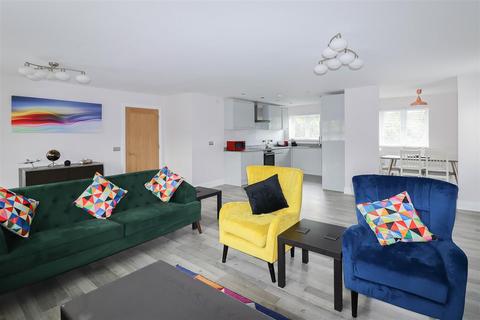 2 bedroom apartment for sale, Tipps Cross Lane, Hook End, Brentwood
