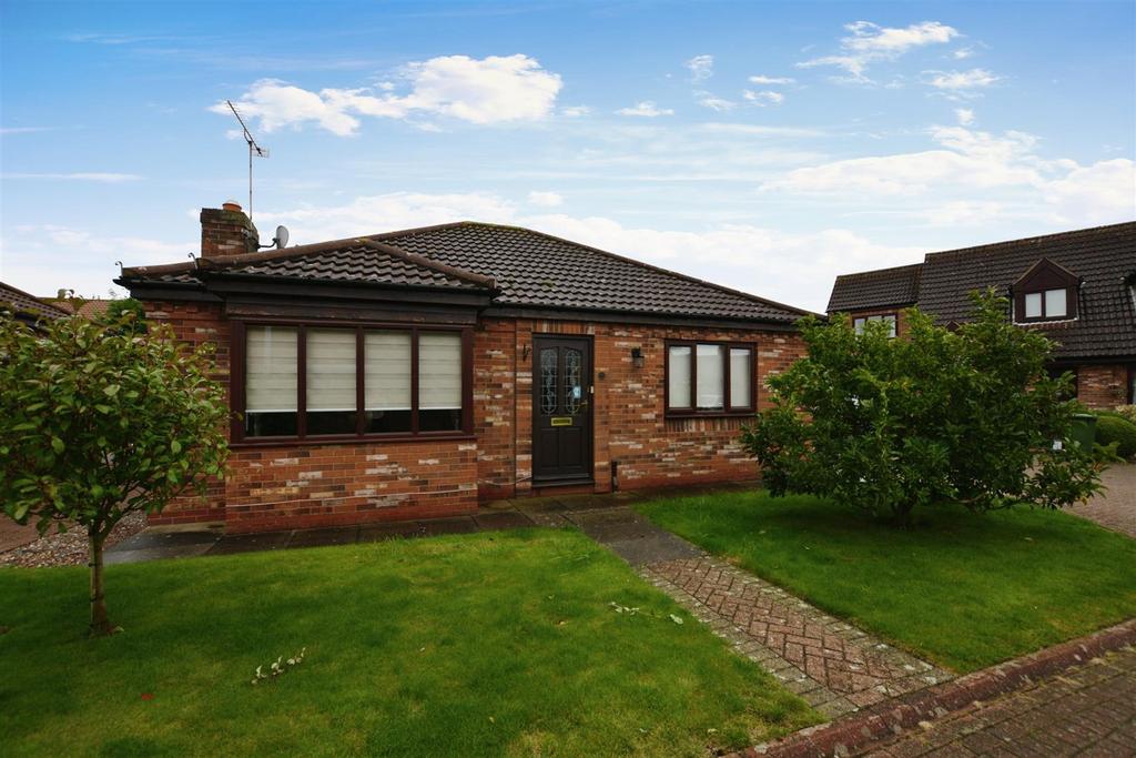 Breydon Court, BurtonUponStather, Scunthorpe 2 bed detached bungalow