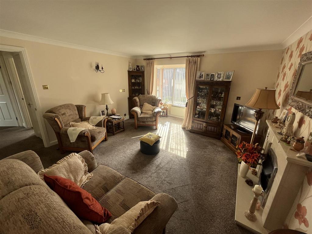 Hospital Lane, Bedworth 2 bed property for sale £150,000