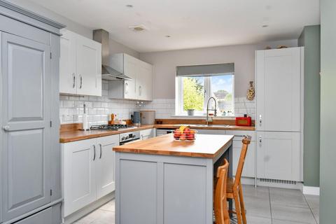 53 Brompton Drive, Bradford, BD10 0DW