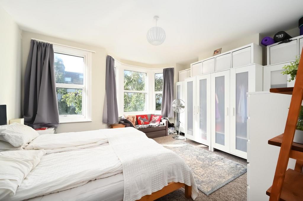14 upper Hamilton road bn1 (10).jpg