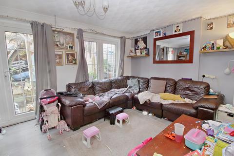 3 bedroom end of terrace house for sale - The Uplands, Palacefields, Runcorn, WA7