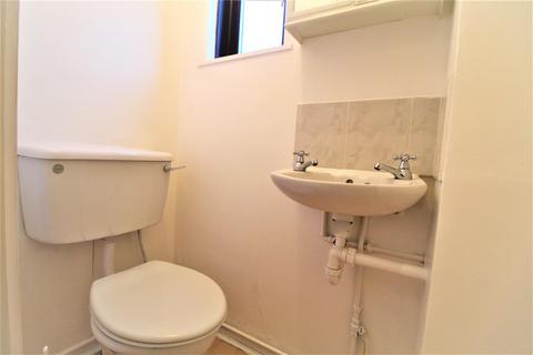 84 Eastney Road, Croydon, CR0 3TD