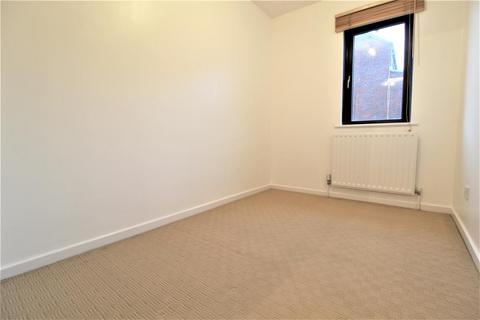 84 Eastney Road, Croydon, CR0 3TD