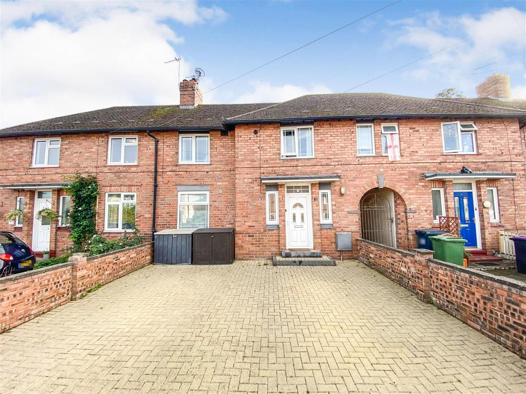 Hill Crescent, Shrewsbury 3 bed terraced house for sale £280,000