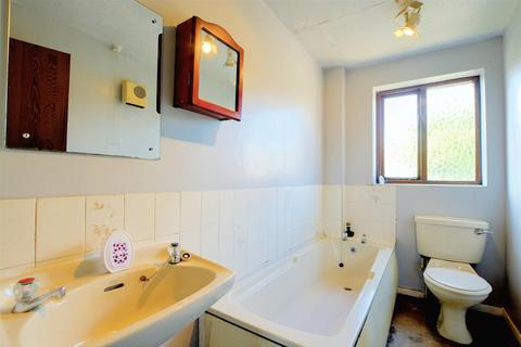 4 Tudor Close, Long Eaton, Nottingham, NG10 1NF