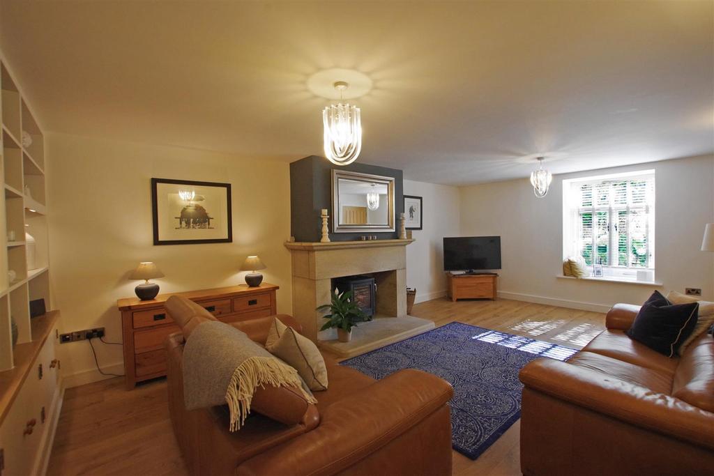 Firth House Meadows, Stainland Dean... 3 bed cottage £425,000
