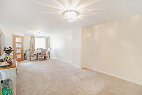 2 bedroom apartment for sale - Thomas Court, Marlborough Road, Cardiff, Glamorgan, CF23 5EZ