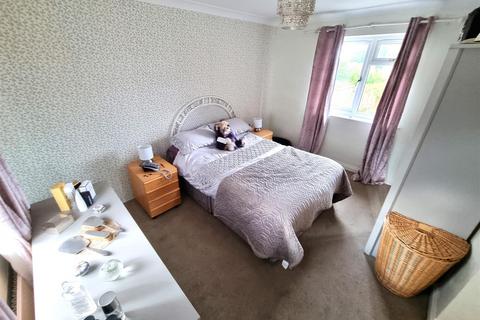 35 Chalbury Close, Poole, BH17 8BP