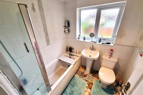 35 Chalbury Close, Poole, BH17 8BP