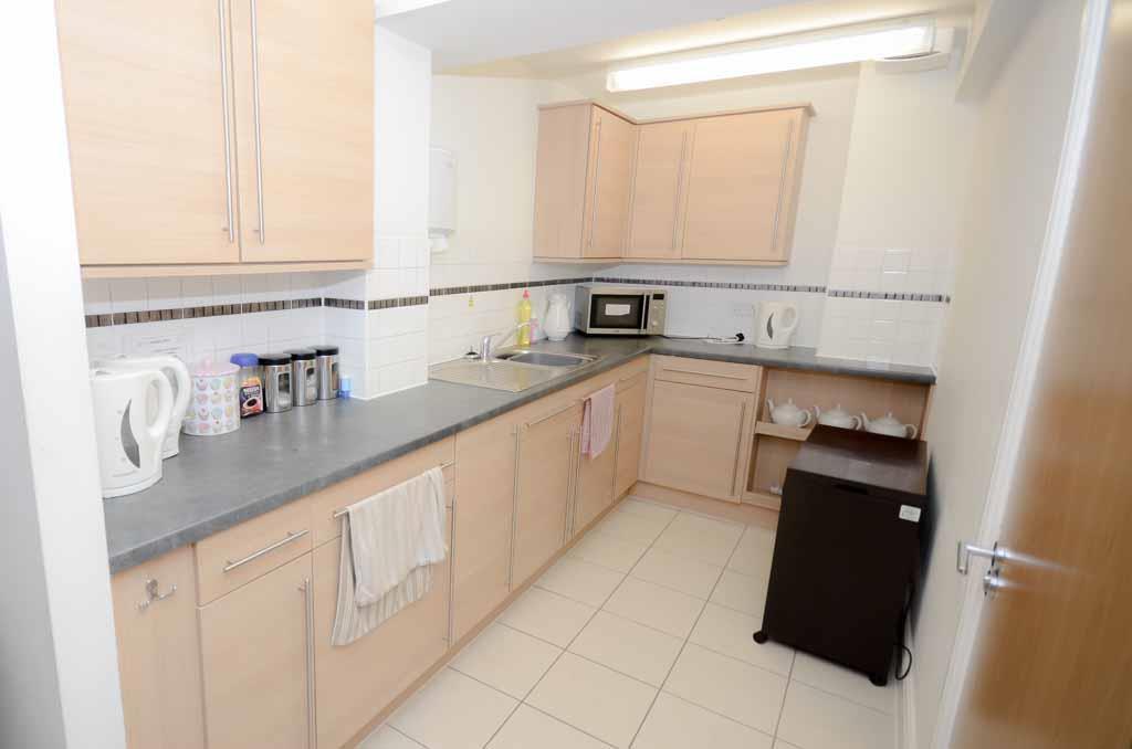 Communal kitchen.jpg