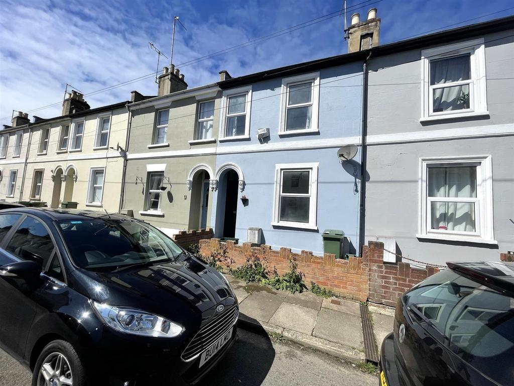 Courtenay Street Cheltenham 2 bed house for sale £309,995