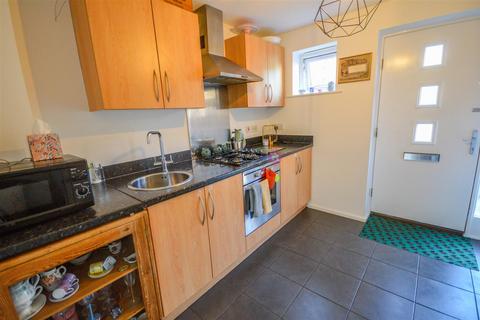 2 bedroom terraced house for sale, Oxclose Park Rise, Halfway, Sheffield, S20