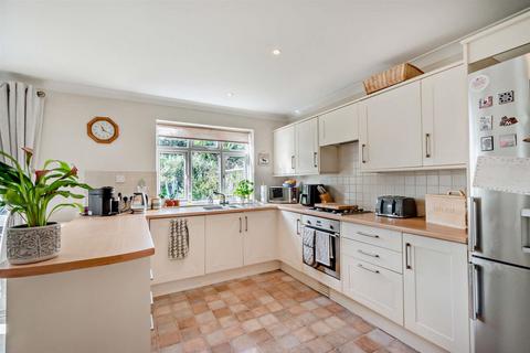 3 bedroom semi-detached house for sale, Royston Road, Bearsted, Maidstone