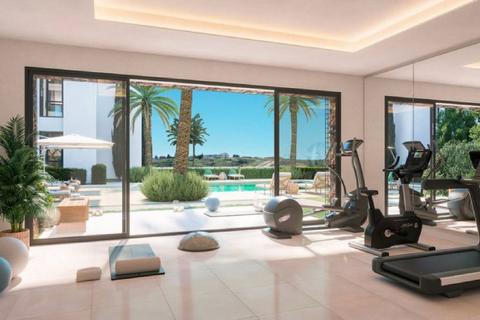 2 bedroom apartment, Estepona, Malaga, Spain