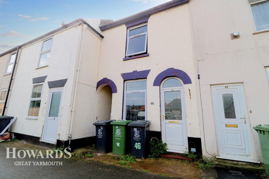 Hammond Road, Great Yarmouth 3 bed terraced house for sale £120,000