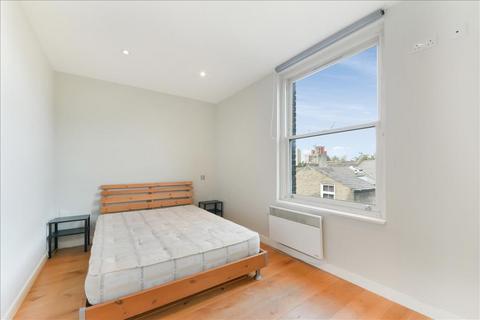 1 bedroom flat to rent, Lavender Hill , Clapham, London, SW11