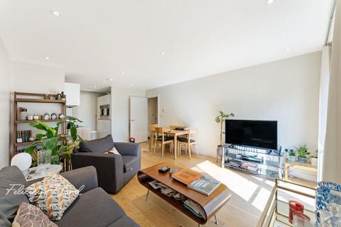1 bedroom apartment for sale, Hoxton Wharf, Devizes Street, Islington, N1