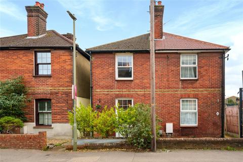 117 Walnut Tree Close, Guildford, GU1 4UQ