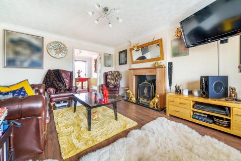 3 bedroom terraced house for sale - The Moorings, Apperley Bridge, West Yorkshire, BD10