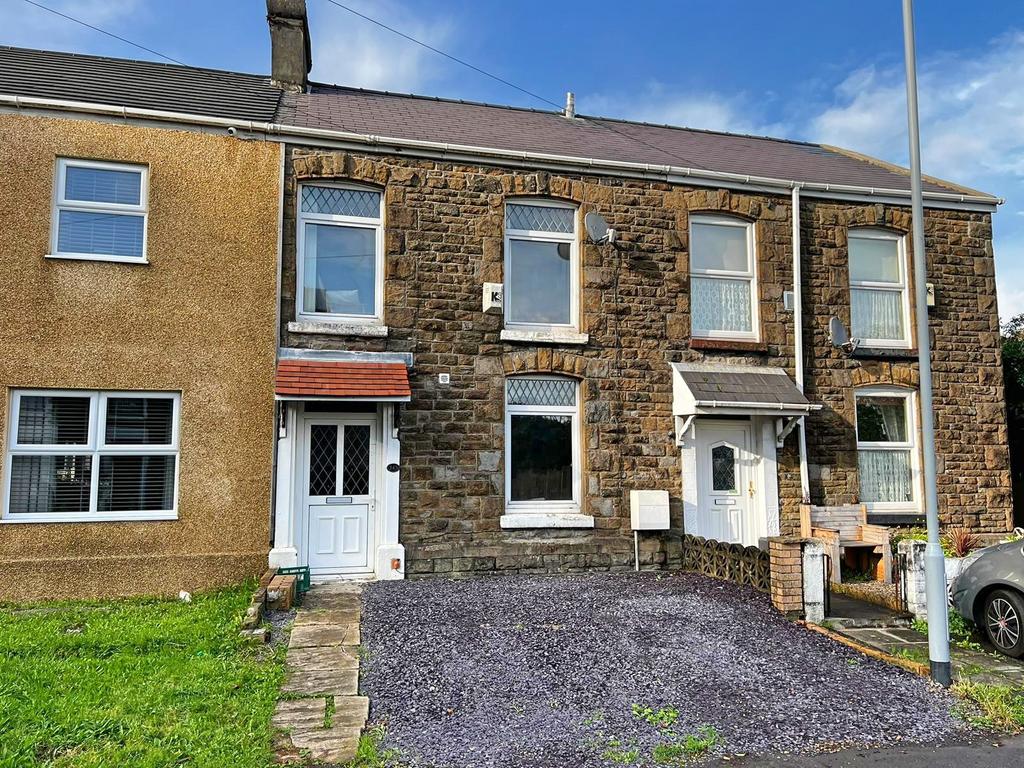 Heol Las Close, Birchgrove, City And County of Swansea. SA7 9DP 3 bed