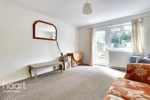 82 Fredas Grove, Harborne, Birmingham, B17 0SY