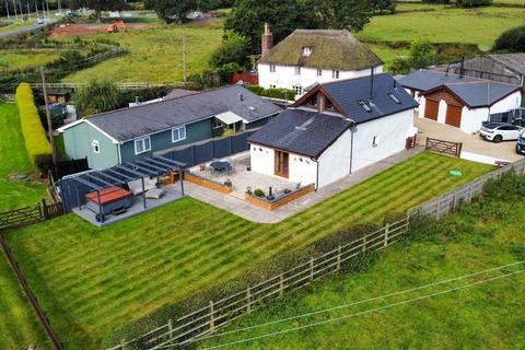 3 bedroom barn conversion for sale - Bovey Road, Newton Abbot TQ12