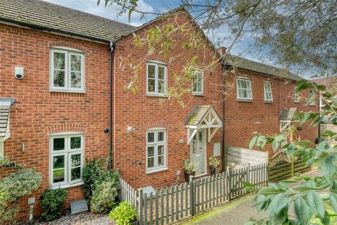 3 bedroom terraced house for sale - Iron Way, Breme Park, Bromsgrove, B60 3GN