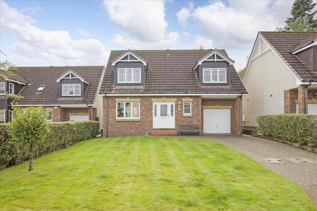 9 Shaws Crescent, Penicuik, EH26 4 bed detached house £450,000