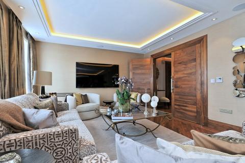 3 bedroom apartment to rent, North Audley Street, London, W1K 6