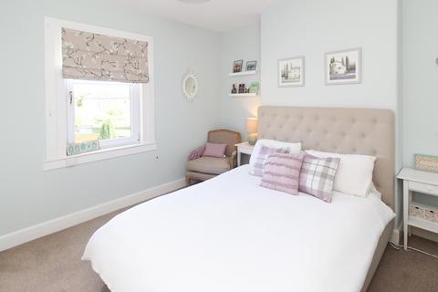 29 Boswall Drive, Edinburgh, EH5 2DU