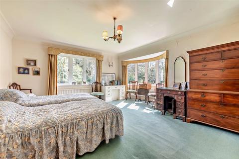 Huyton Fold Windmill Road, Fulmer, Slough, SL3 6HD