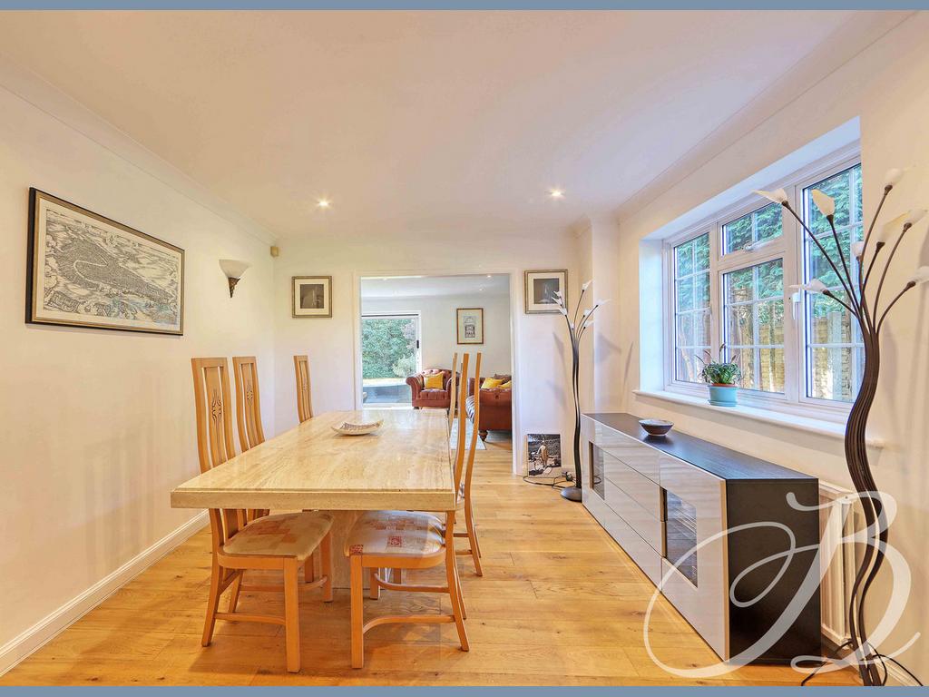 Bray Village, Bray, SL6 5 bed detached house for sale £1,695,000