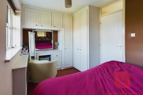 3 Brimfield Close, Luton, LU2 8TU