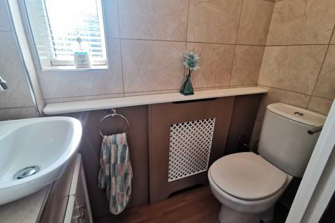 3 Brimfield Close, Luton, LU2 8TU