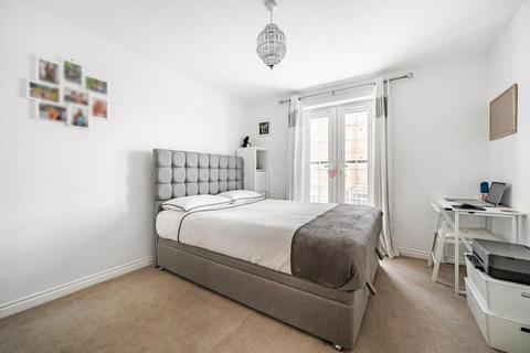 Flat 3, 34 Diamond Drive, Didcot, OX11 6HB