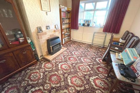 304 Towcester Road, Northampton, NN4 8LP