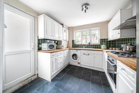 33 Knowles Hill Crescent, London, SE13 6DT
