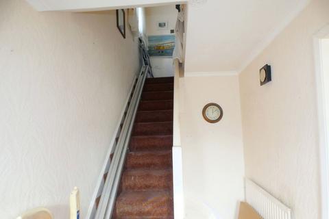 3 bedroom semi-detached house for sale - Solingen Estate, Blyth , Blyth, Northumberland, NE24 3ER