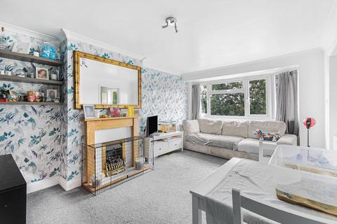 2 bedroom maisonette for sale - Margarets Close, Potters Bar, EN6