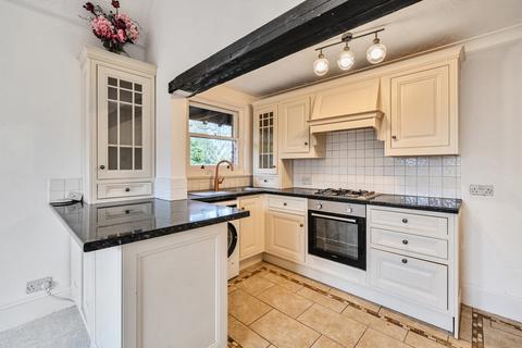 undefined, Egerton Road, Weybridge, KT13
