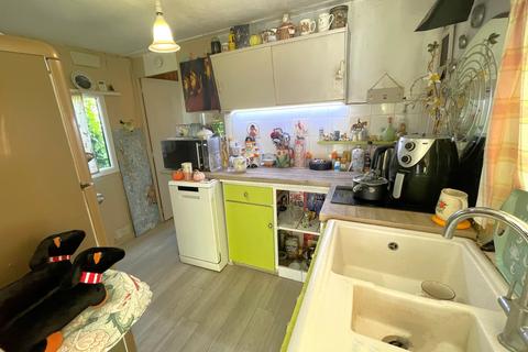 2 bedroom mobile home for sale, Whitehaven Home Park, Chapel Lane, Langley