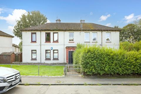 10/2 Restalrig Circus, Edinburgh, EH7 6HL