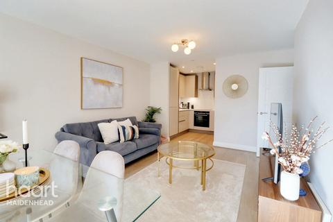 2 bedroom apartment for sale, The Colonnade, Maidenhead