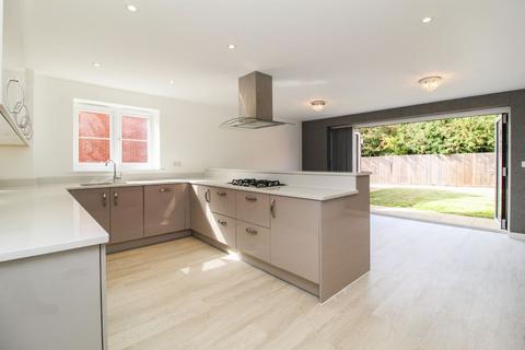 23 Cameron Crescent, Bedford, MK40 4TH