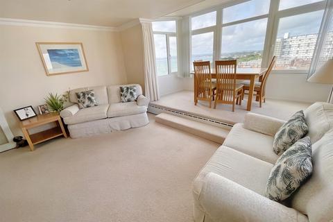 2 bedroom flat for sale, West Cliff