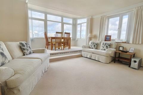 2 bedroom flat for sale, West Cliff