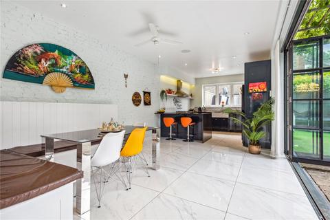5 bedroom house for sale - Putney Bridge Road, London