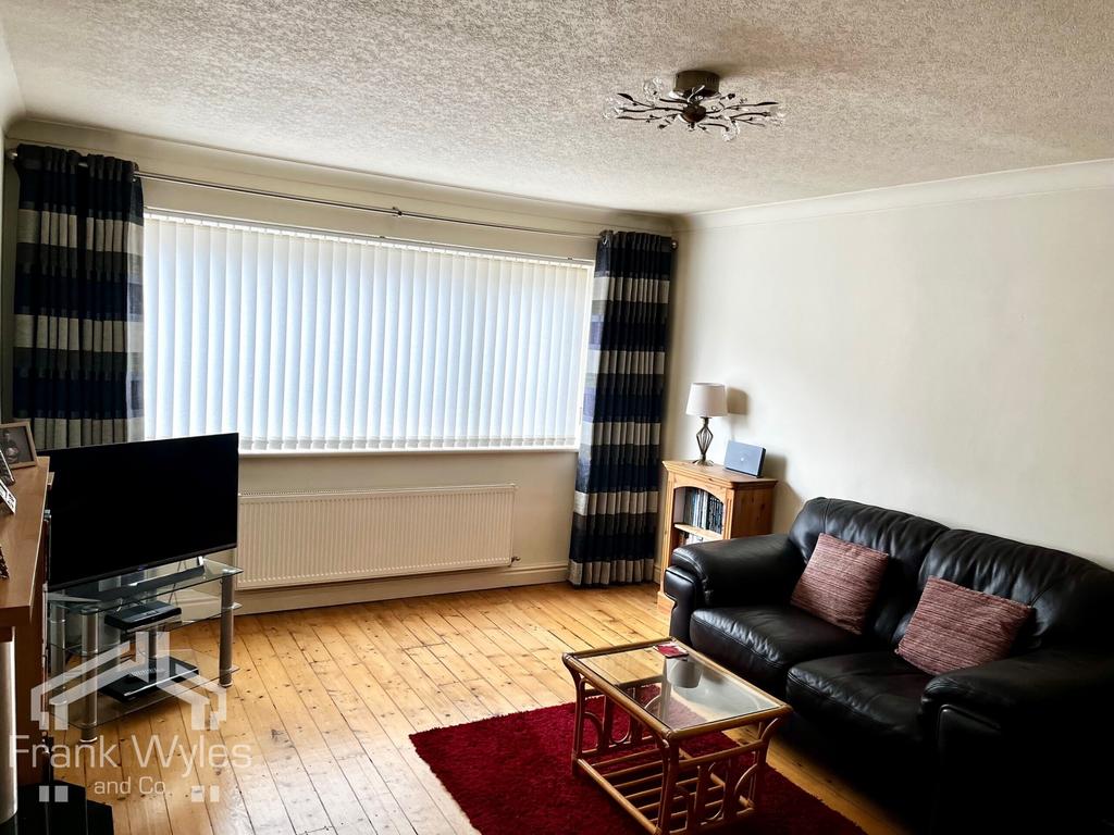 New lounge photo vendor