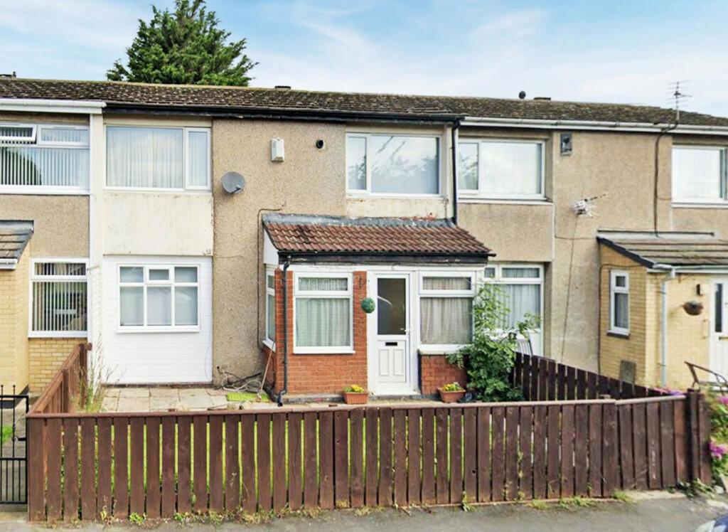 Stockwith Close, Middlesbrough, North Yorkshire, TS3 0RG 3 bed terraced